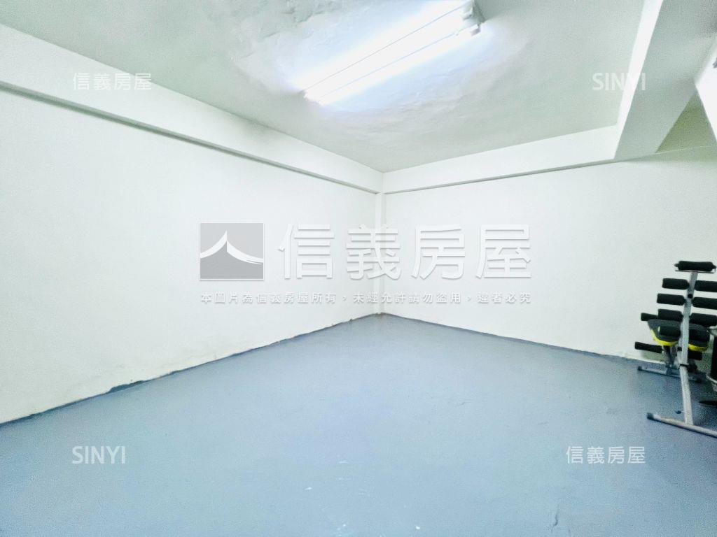 南區永成路角窗店透房屋室內格局與周邊環境