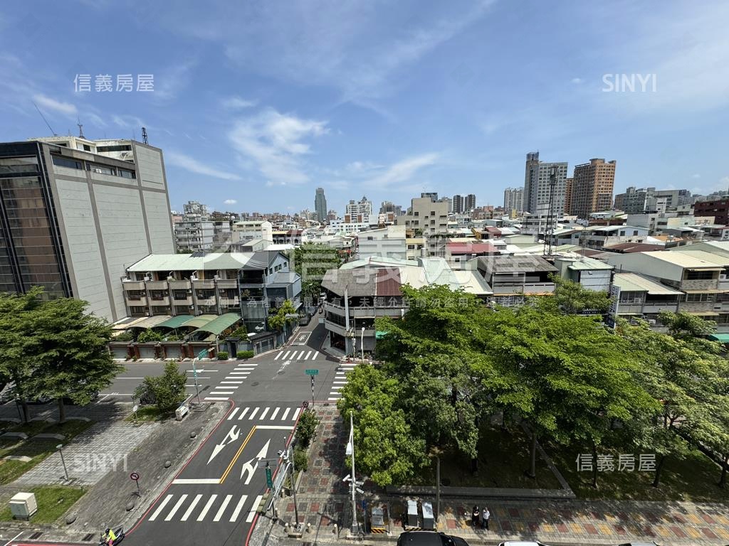 綠園道視野採光三房車位讚房屋室內格局與周邊環境