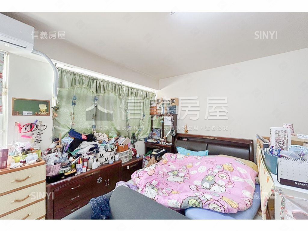水湳稀有臨路別墅房屋室內格局與周邊環境