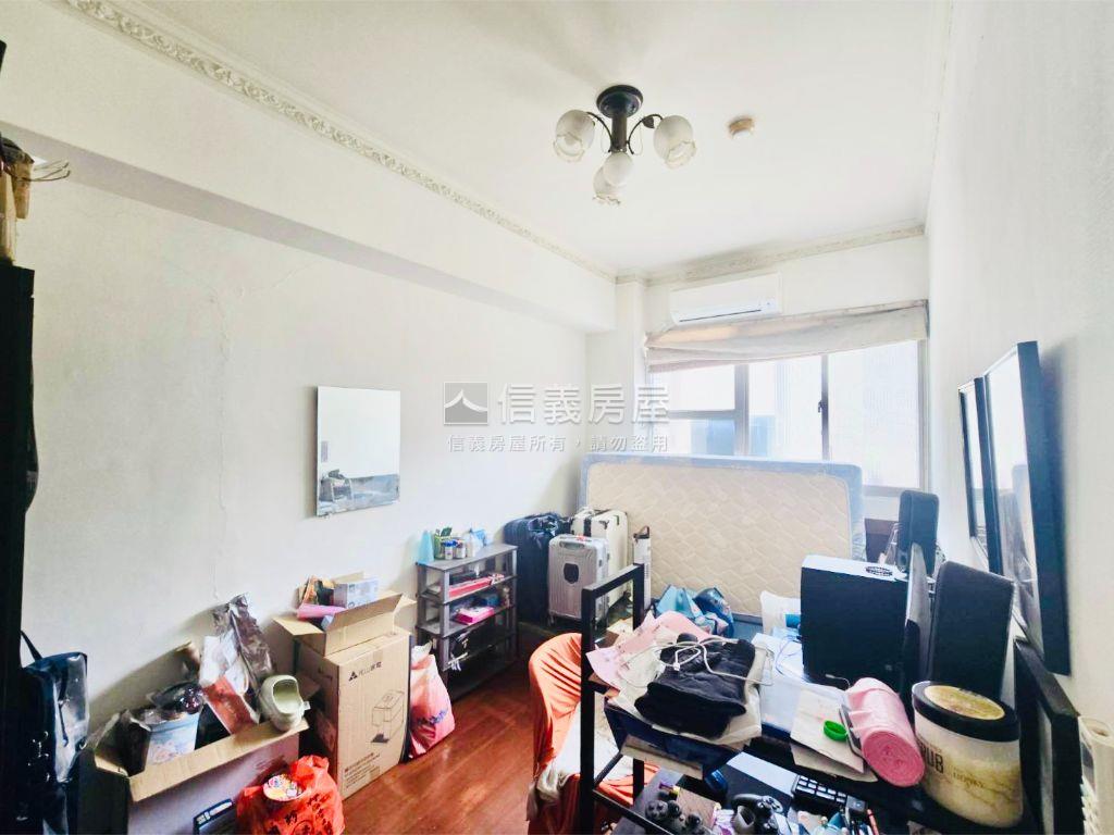 大里陽光｜低總價｜美三房房屋室內格局與周邊環境