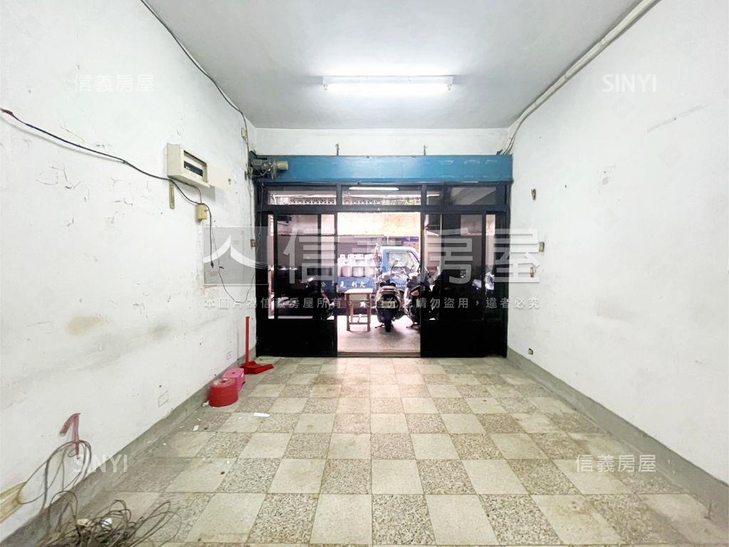 車水馬龍低總價店面房屋室內格局與周邊環境