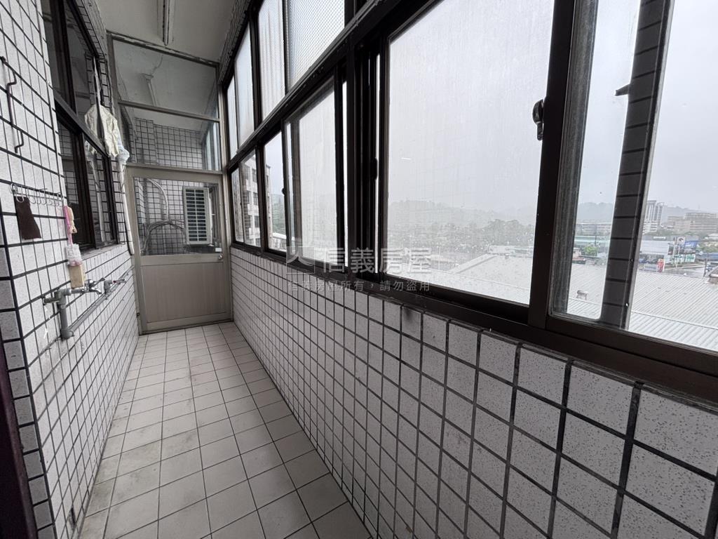 七堵．國際世貿廠辦房屋室內格局與周邊環境