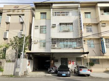 國聖街前後路約十米寬廠房