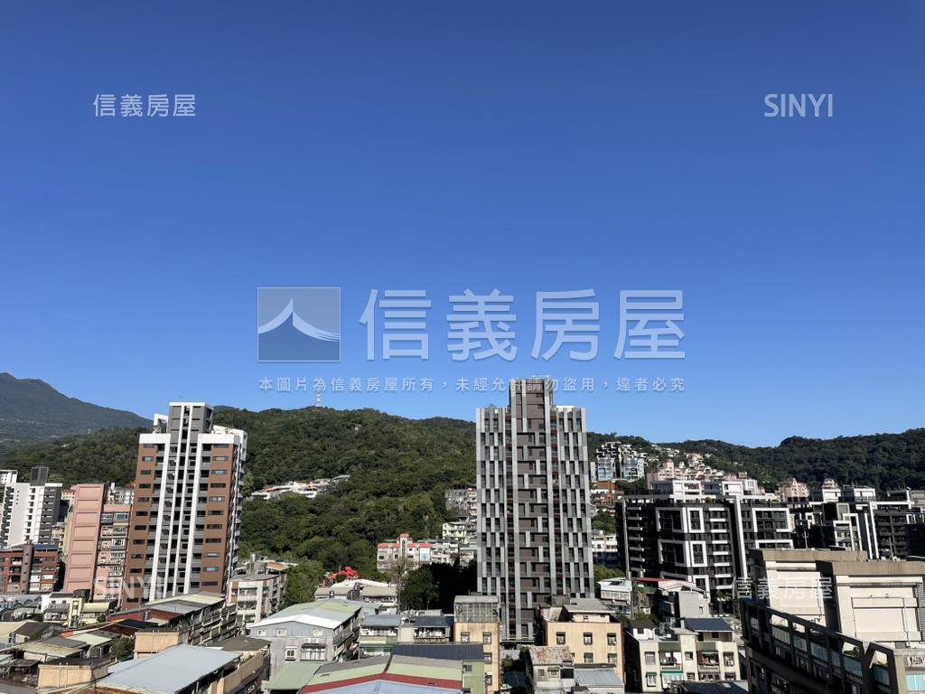 景觀電梯３房平面車位房屋室內格局與周邊環境