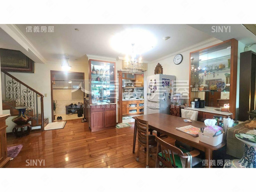 富邦濱湖高樓樹海房屋室內格局與周邊環境