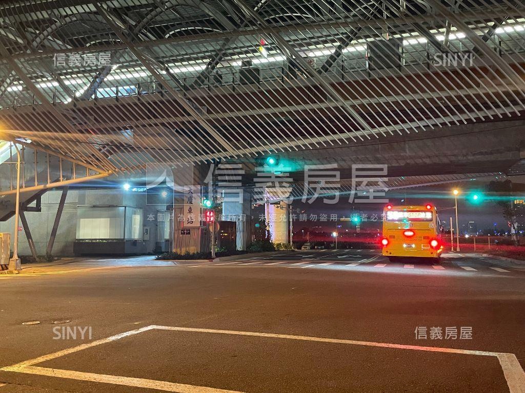 光明路稀有釋出五層樓房屋室內格局與周邊環境