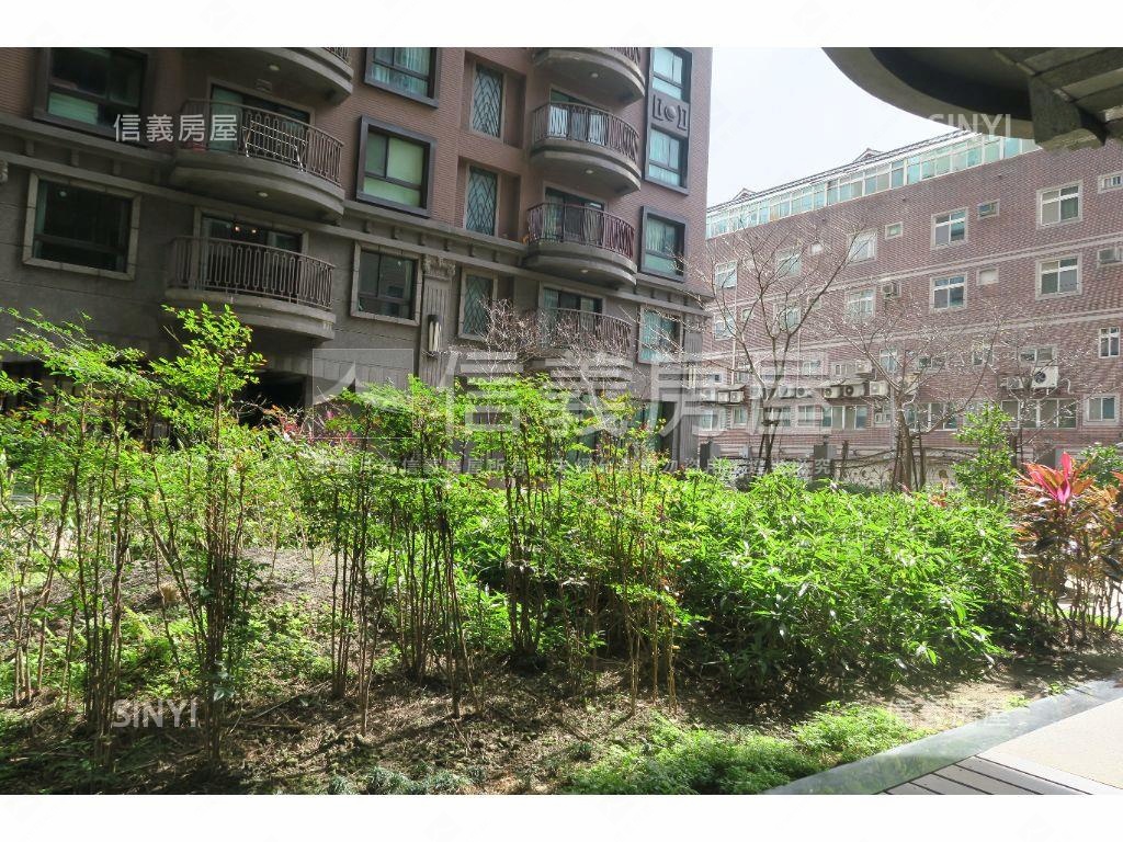 龍安｜謙邑三房雙車位房屋室內格局與周邊環境