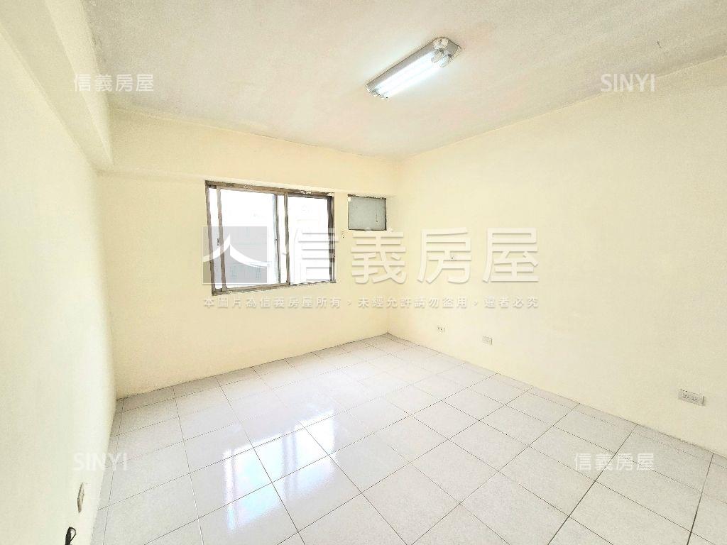 高鐵靜謐採光三房房屋室內格局與周邊環境