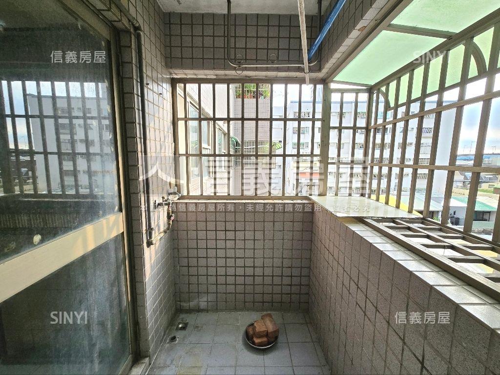 高鐵靜謐採光三房房屋室內格局與周邊環境