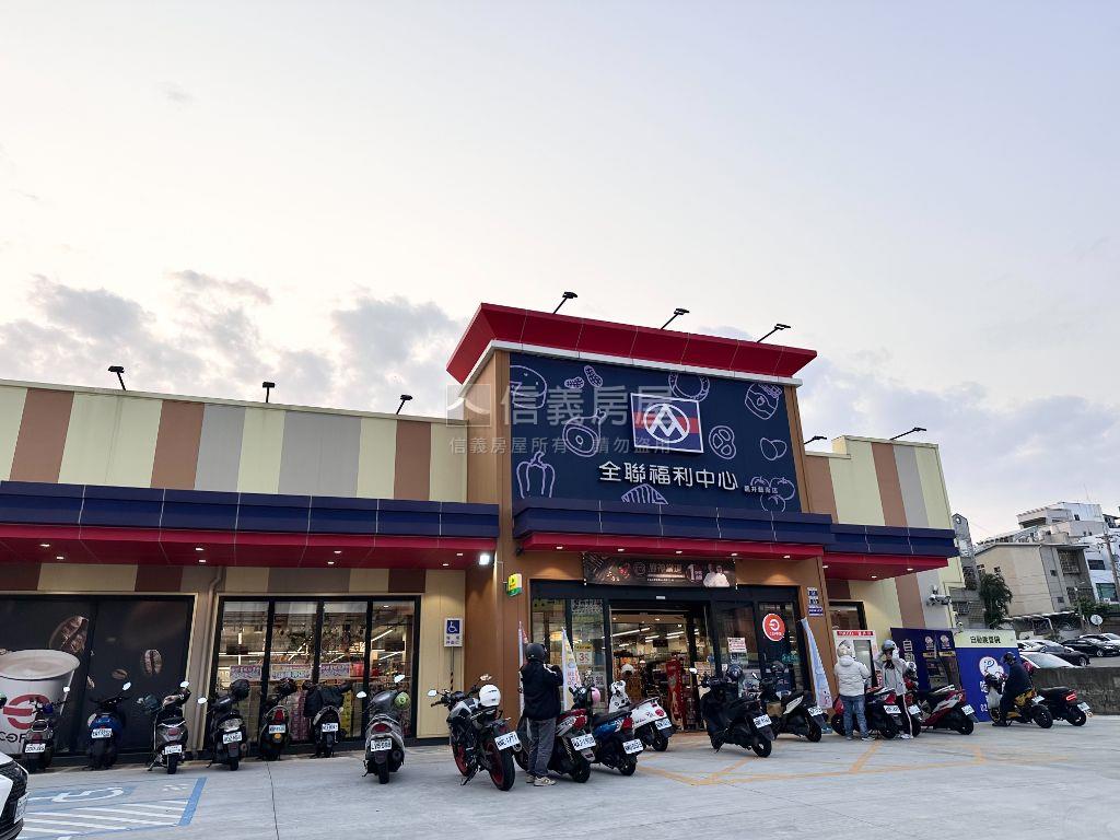 先看這間低總價近中科套房房屋室內格局與周邊環境