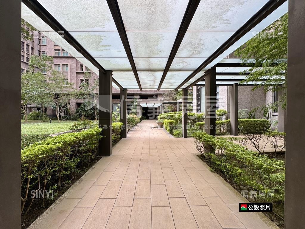 創世紀風雅寬敞三房雙平車房屋室內格局與周邊環境