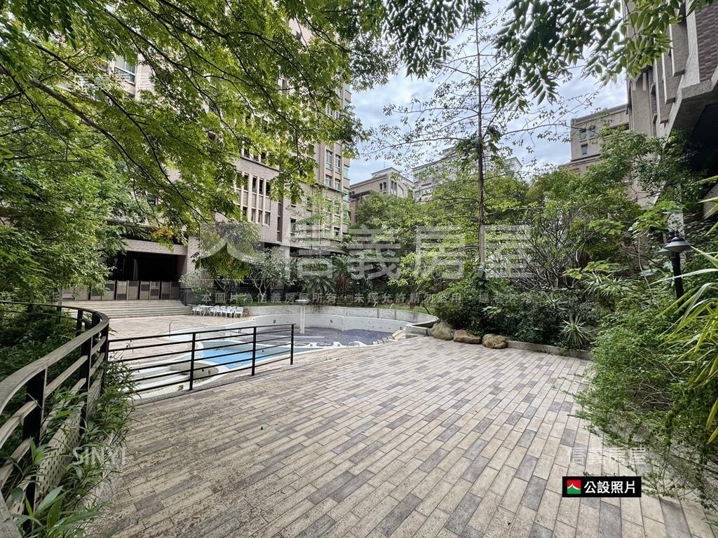 創世紀風雅寬敞三房雙平車房屋室內格局與周邊環境