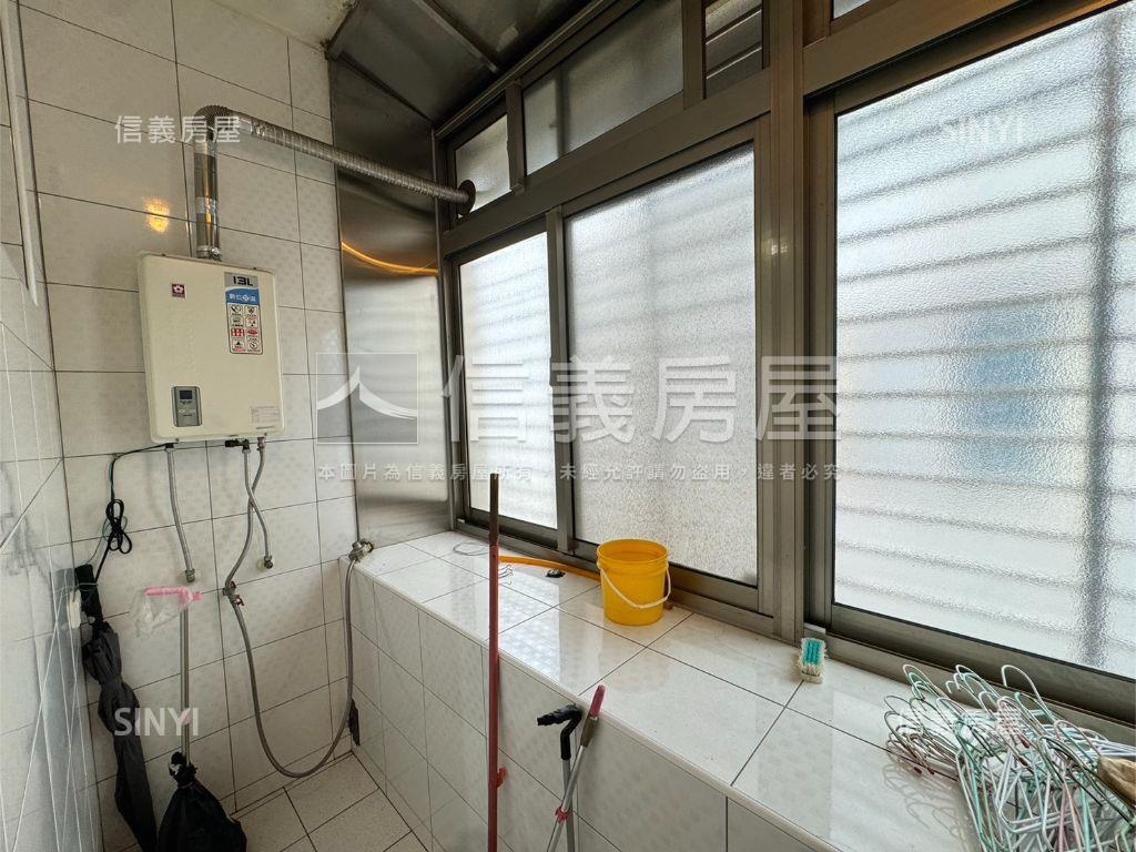 泰順街精美方正頂加房屋室內格局與周邊環境