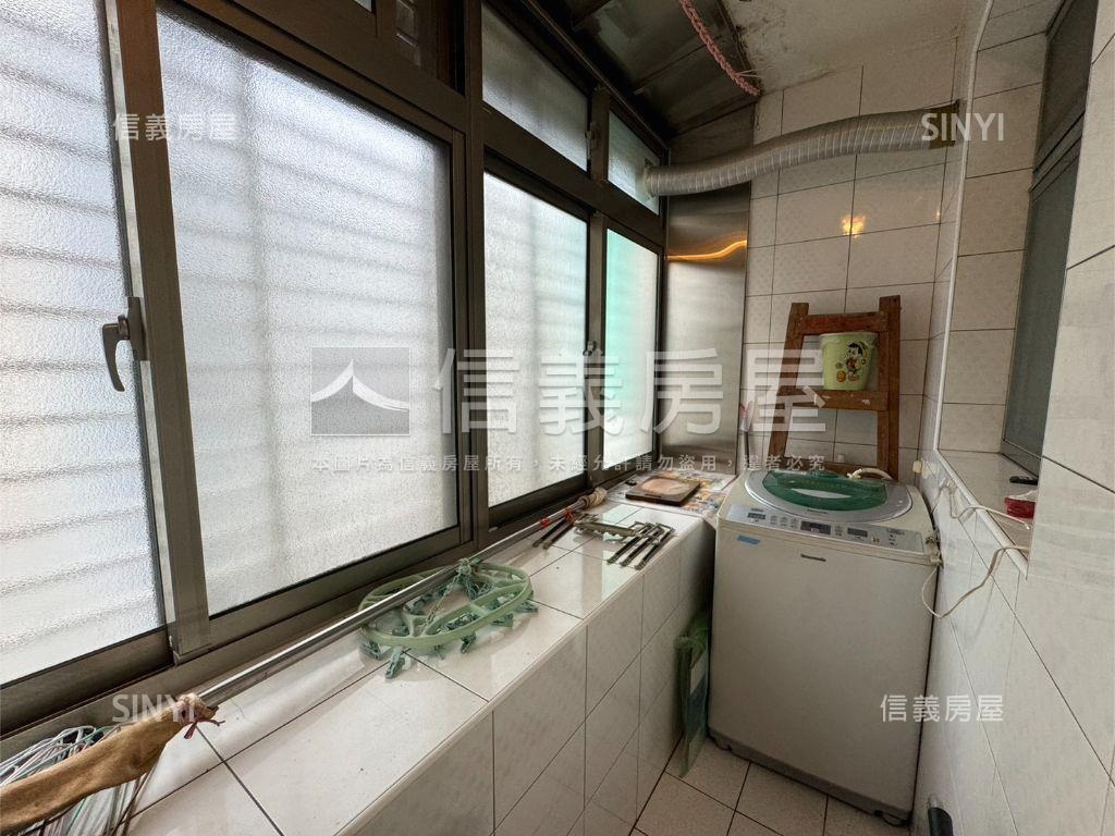 泰順街精美方正頂加房屋室內格局與周邊環境