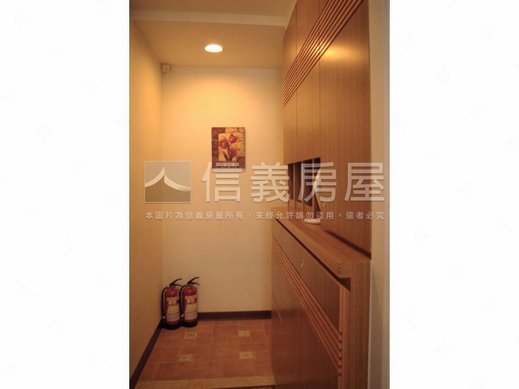 國父紀念館仁愛典藏美寓房屋室內格局與周邊環境