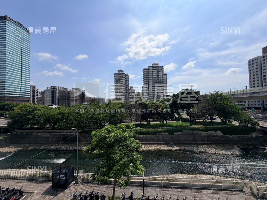 河畔視野採光大空間華廈房屋室內格局與周邊環境