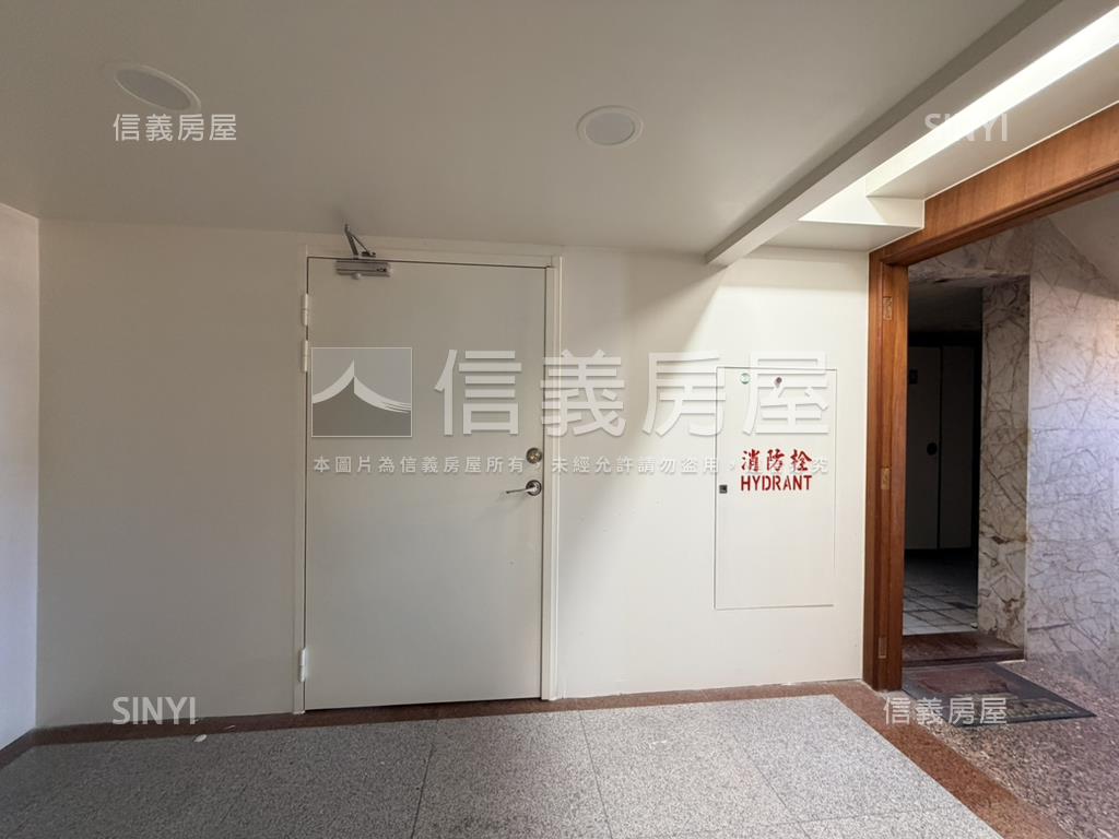 河畔視野採光大空間華廈房屋室內格局與周邊環境