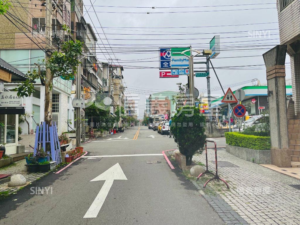 藝術街旁稀有大面寬房屋室內格局與周邊環境