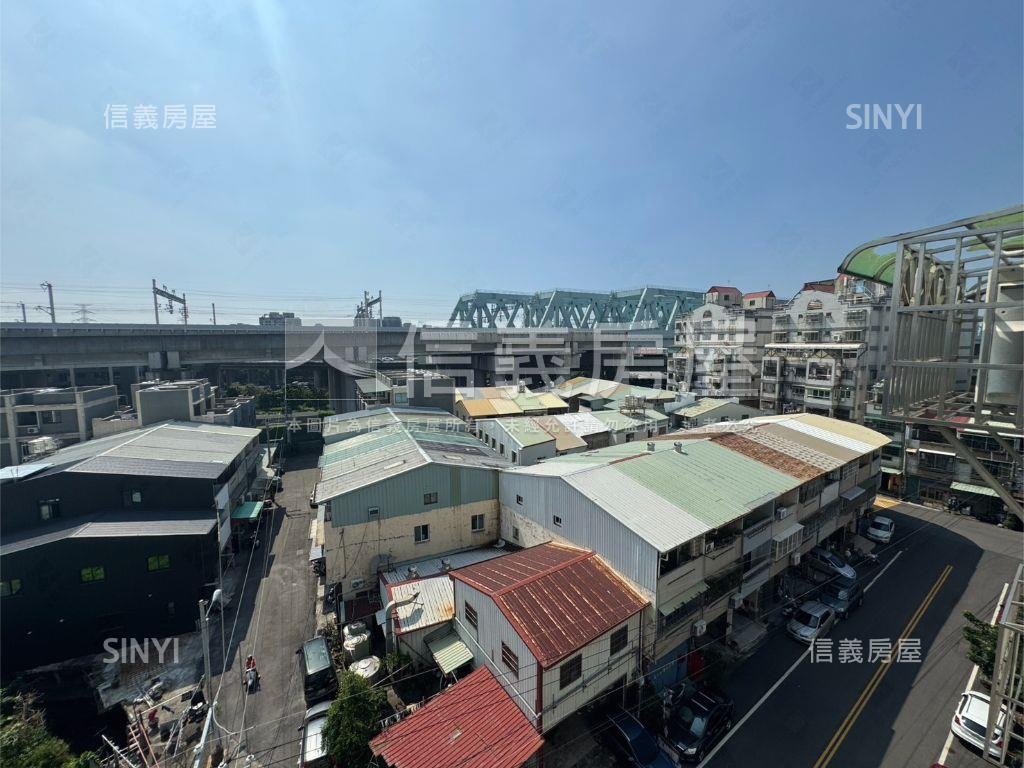 烏日三鐵共構低總價華廈房屋室內格局與周邊環境
