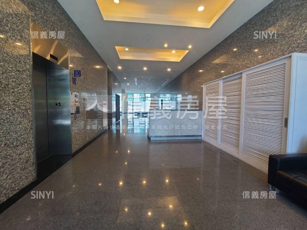 內科近捷運整層氣派辦公房屋室內格局與周邊環境