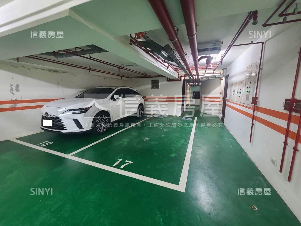 內科近捷運整層氣派辦公房屋室內格局與周邊環境