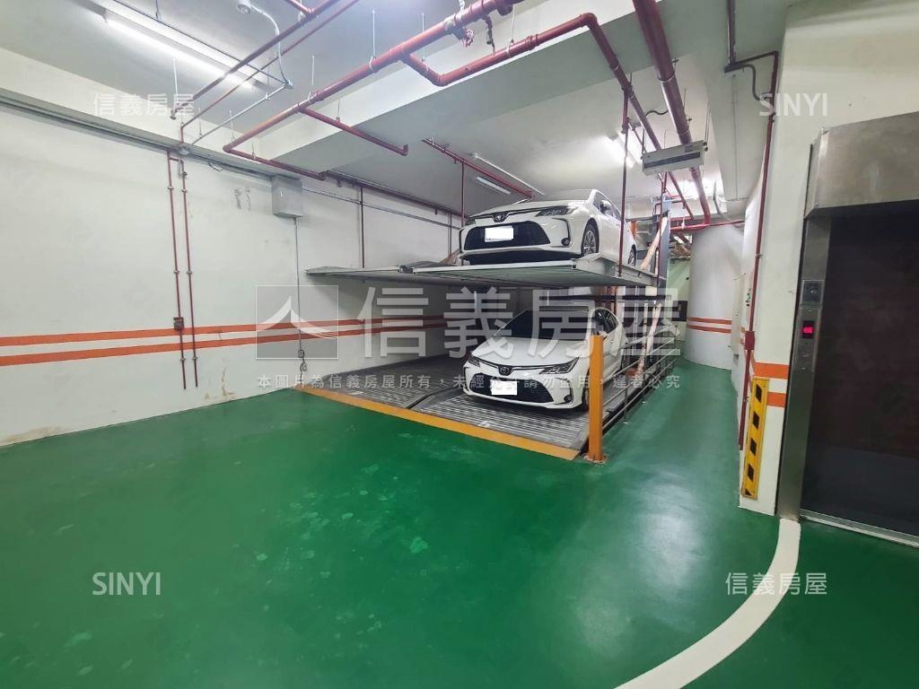 內科近捷運整層氣派辦公房屋室內格局與周邊環境
