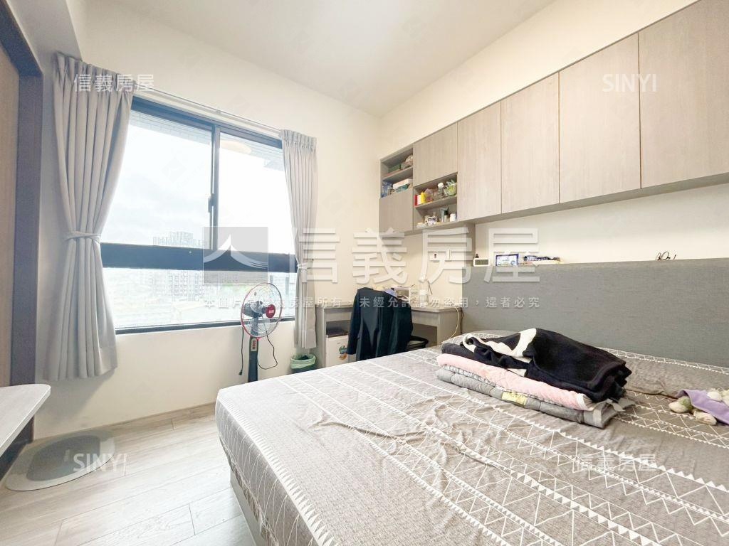 女王萬歲視野三房平車房屋室內格局與周邊環境