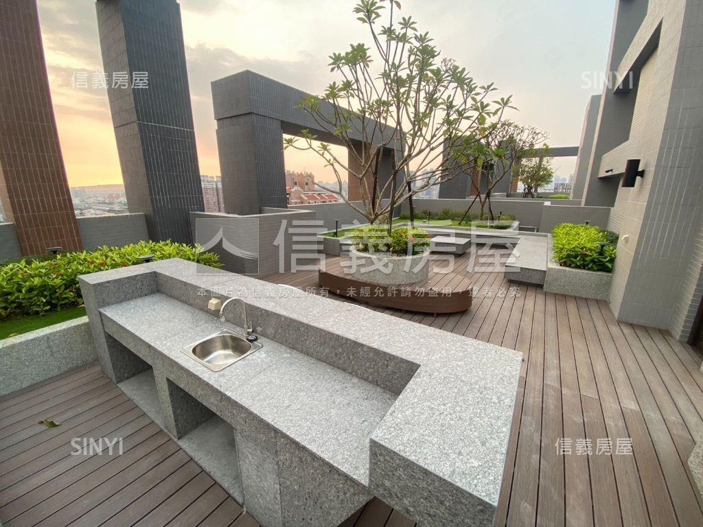 女王萬歲視野三房平車房屋室內格局與周邊環境