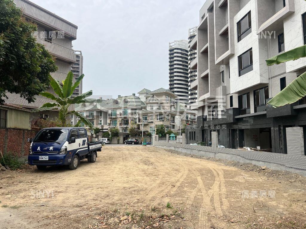 鳥松大華里高級住宅住二地房屋室內格局與周邊環境