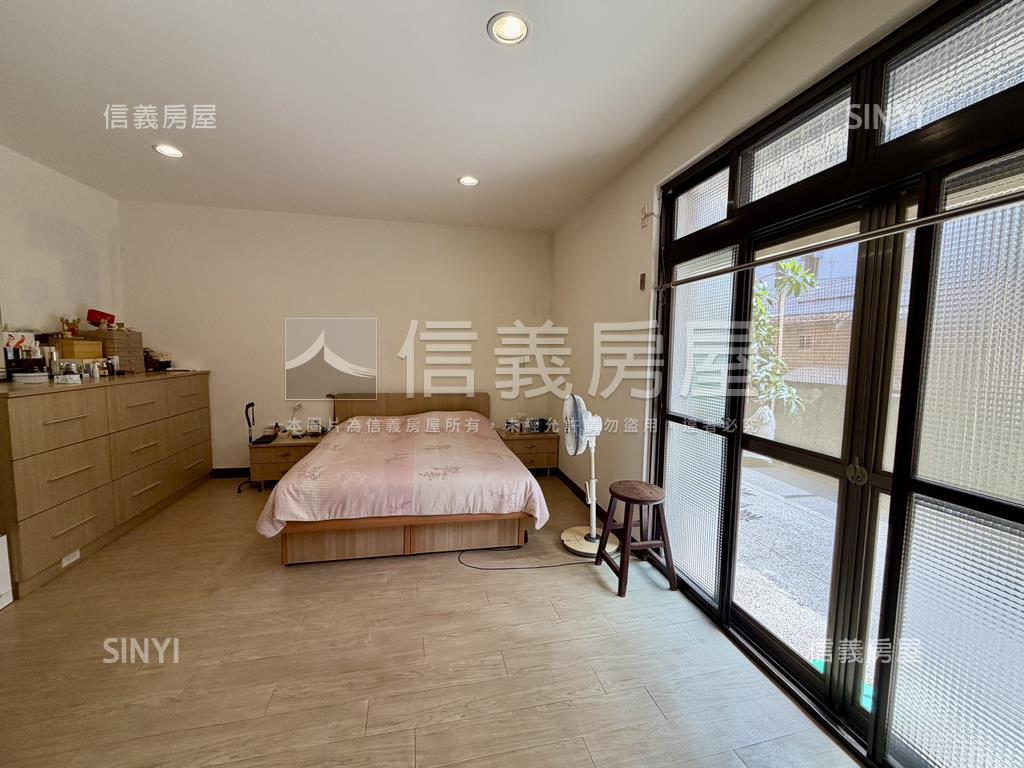 鄰蘭雅公園１樓大戶房屋室內格局與周邊環境