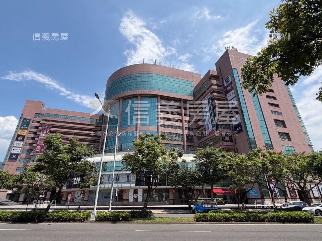 鄰蘭雅公園１樓大戶房屋室內格局與周邊環境