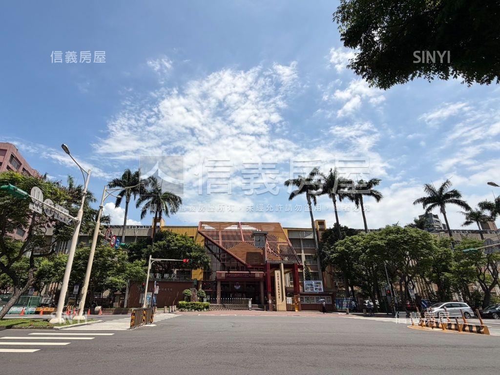 鄰蘭雅公園１樓大戶房屋室內格局與周邊環境