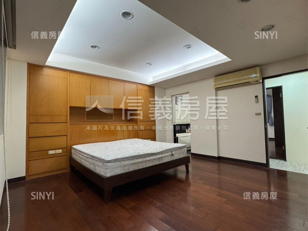 仁愛特區精美大三房房屋室內格局與周邊環境