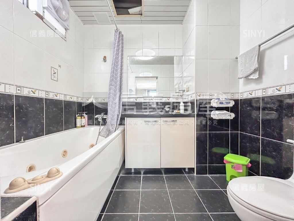 仁愛特區精美大三房房屋室內格局與周邊環境