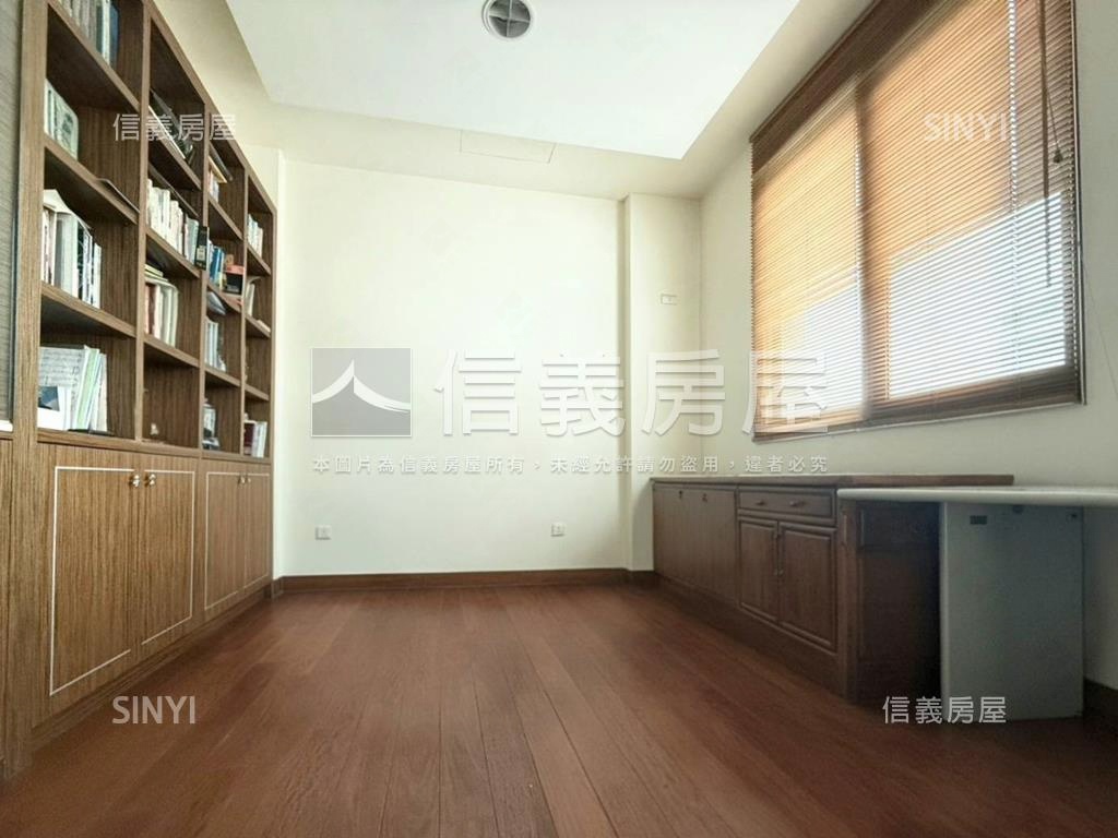 近大慶捷運站優質廠辦房屋室內格局與周邊環境