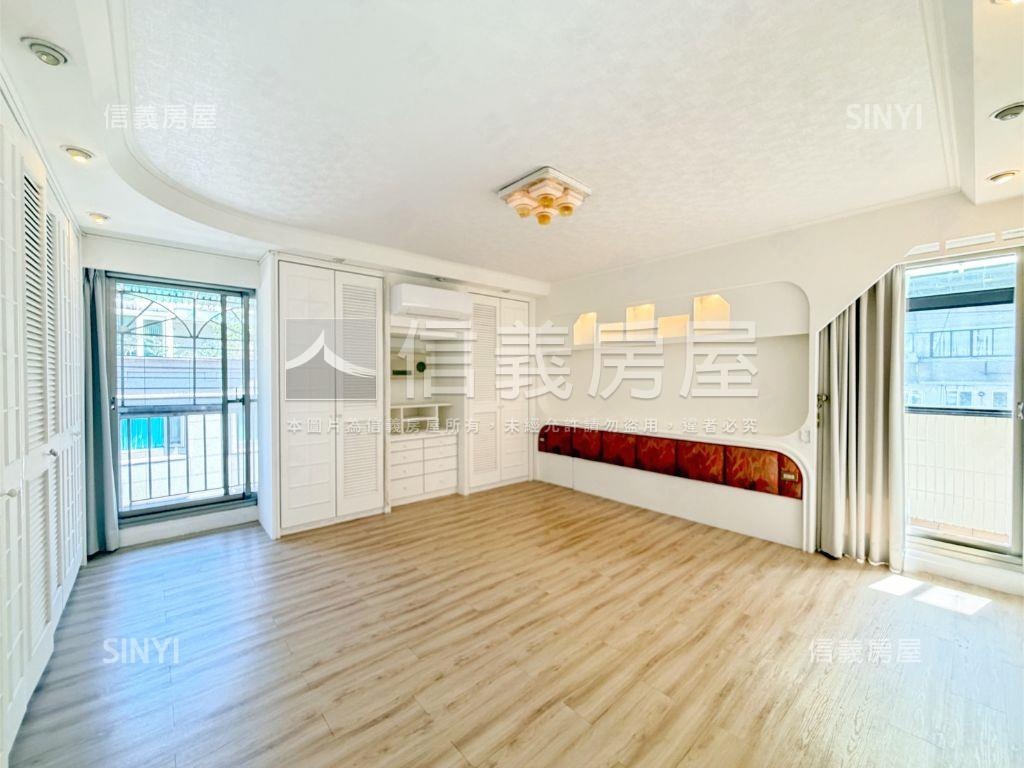 復興小學旁芙蓉大廈附車位房屋室內格局與周邊環境