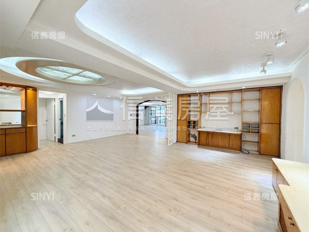 復興小學旁芙蓉大廈附車位房屋室內格局與周邊環境