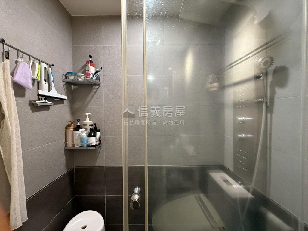 錦州街精緻裝潢美套房屋室內格局與周邊環境
