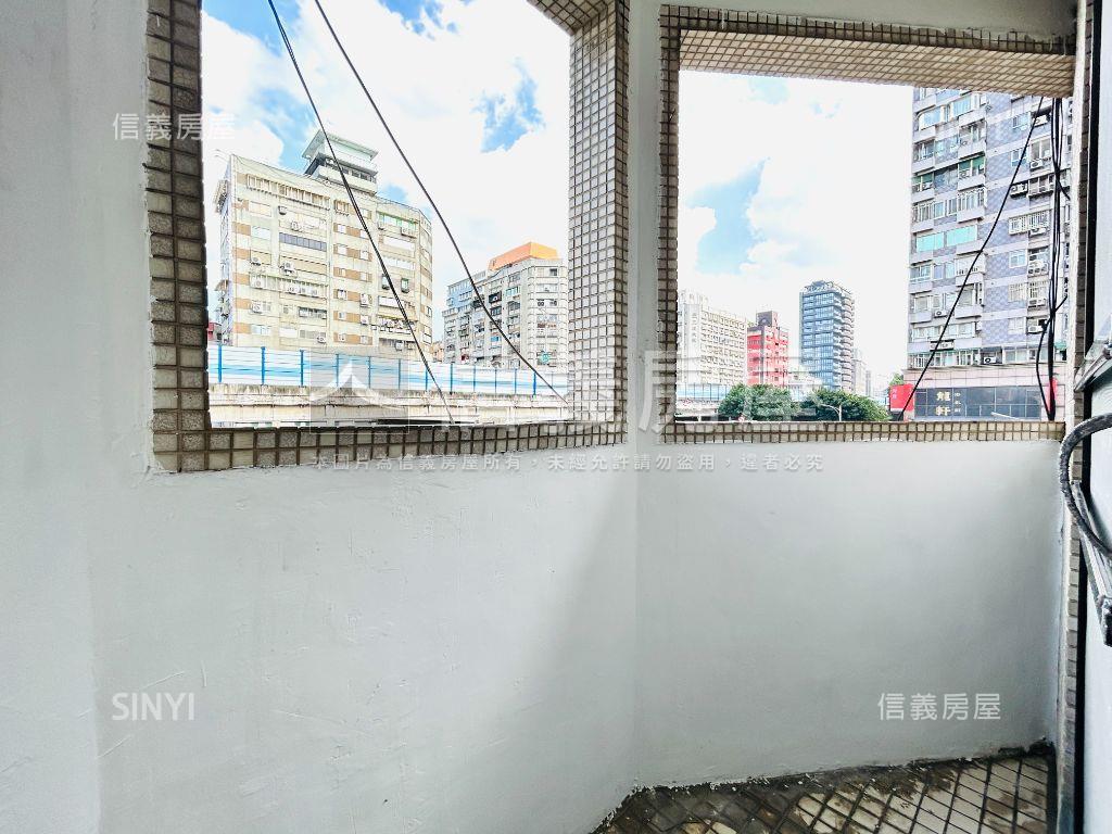 誠售～邊間住辦好規劃房屋室內格局與周邊環境