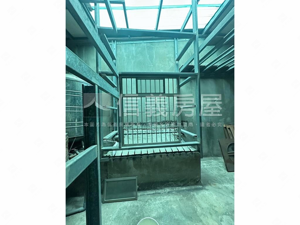 預定捷運沿線介壽路透天房屋室內格局與周邊環境