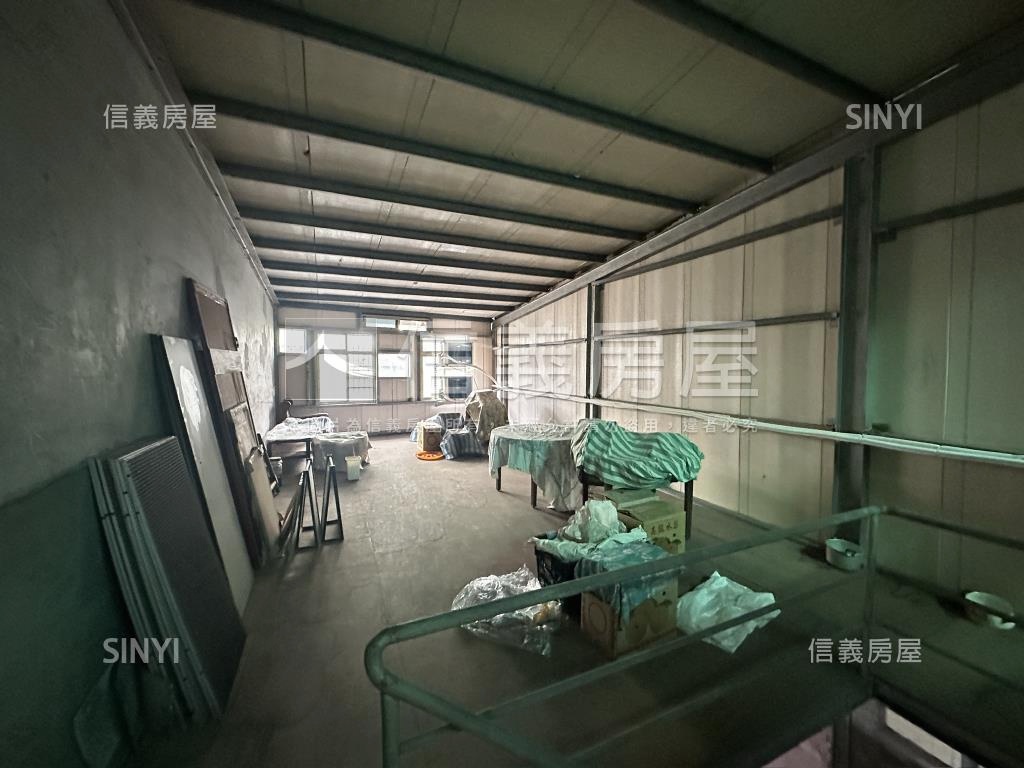 預定捷運沿線介壽路透天房屋室內格局與周邊環境