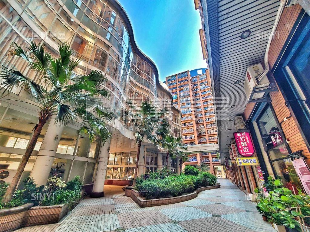 星馳大兩房美宅房屋室內格局與周邊環境