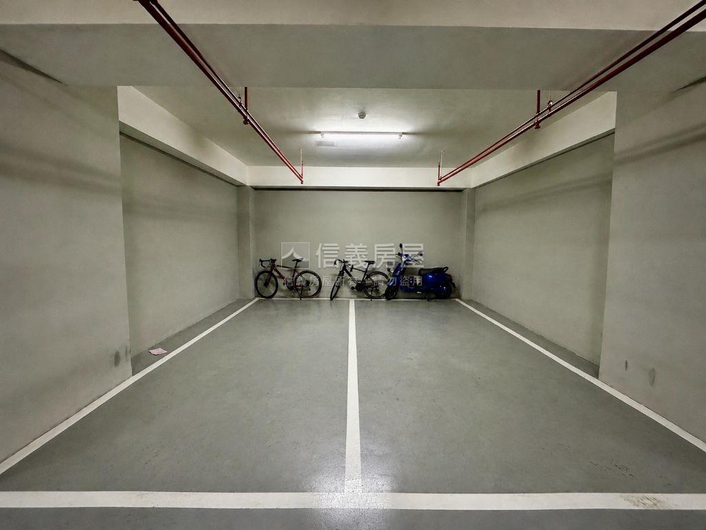 御丰天際｜三房連號雙平車房屋室內格局與周邊環境