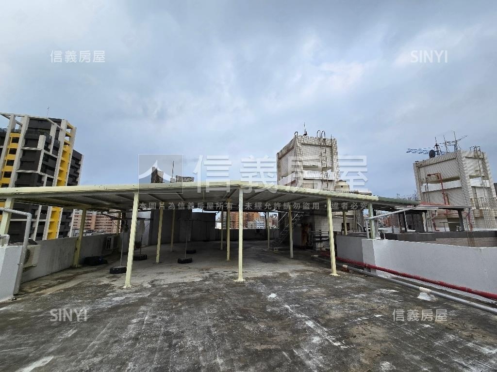 近高鐵美三房車位房屋室內格局與周邊環境