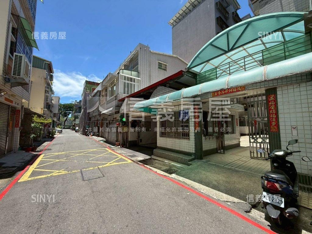 近高鐵美三房車位房屋室內格局與周邊環境