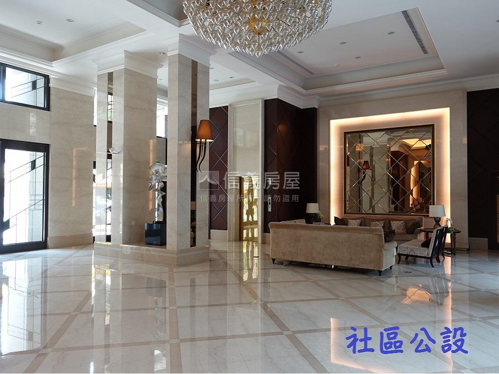 南港世界心露臺美商辦房屋室內格局與周邊環境
