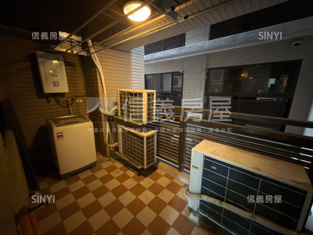 又見幸福公園三房車位房屋室內格局與周邊環境