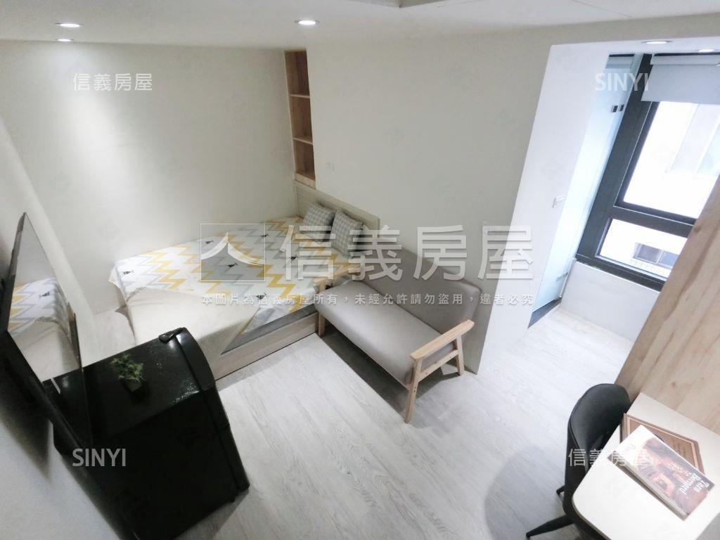 正台中路電梯分租套房７樓房屋室內格局與周邊環境