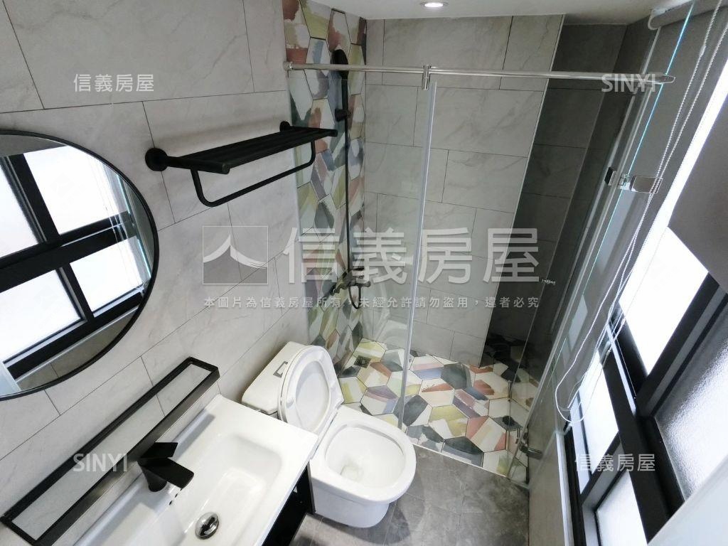 正台中路電梯分租套房７樓房屋室內格局與周邊環境