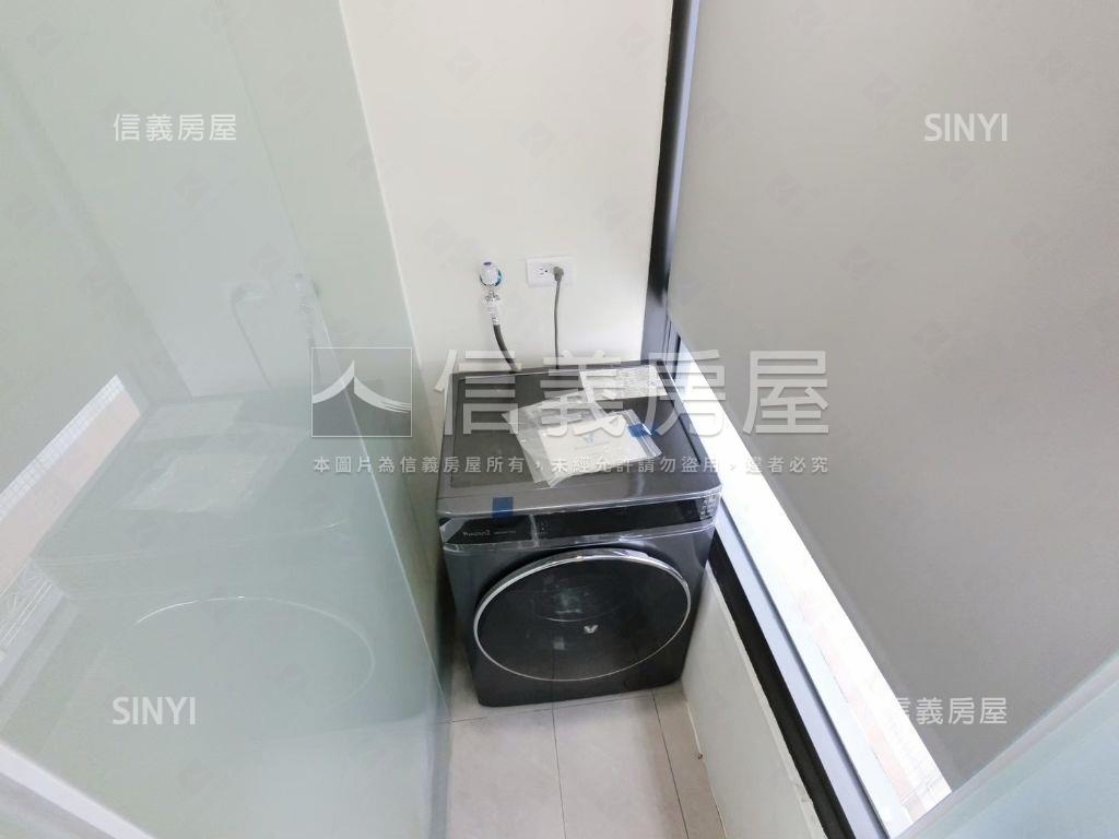 正台中路電梯分租套房７樓房屋室內格局與周邊環境
